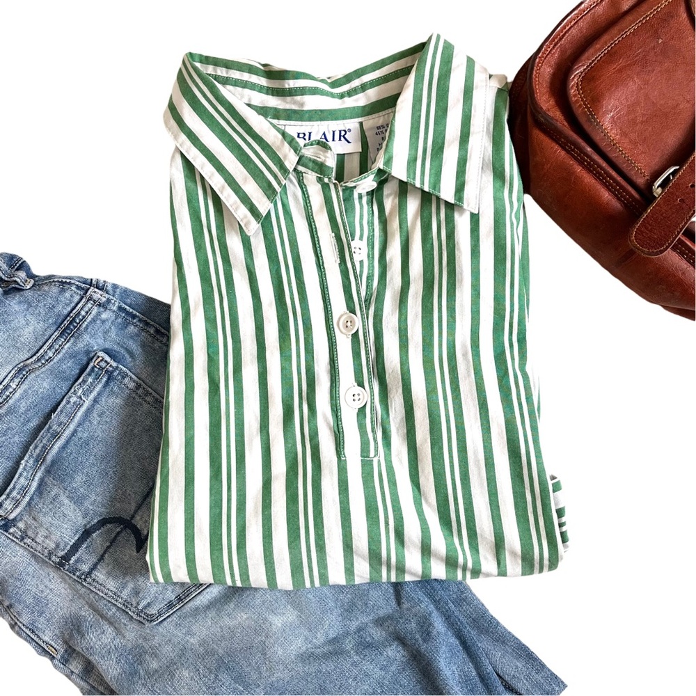🔥FINAL SALE🔥Vintage Green and White Stripe Blouse